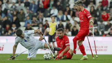 Dünya Kupası'nın kulpunu tuttuk