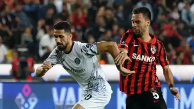 Gaziantep FK 10 kişi kaldı lider Adana'dan puanı kaptı! 