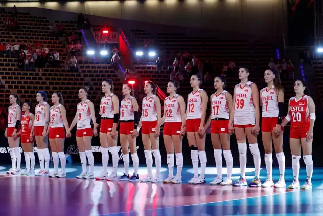 Türkiye'nin çeyrek finalde rakibi kim? A Milli Kadın Voleybol Takmı hangi takımla eşleşti?
