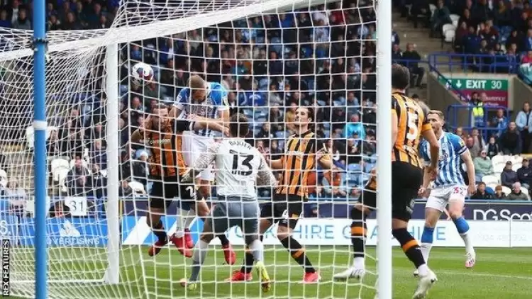 Huddersfield - Hull City: 2-0 (Maç Sonucu - Özet)