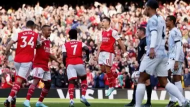 Arsenal'in SAKA'sı YOK!