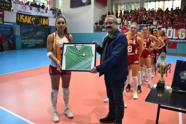 SMA hastası Duru Sağlık için oynanan turnuvada şampiyon Galatasaray