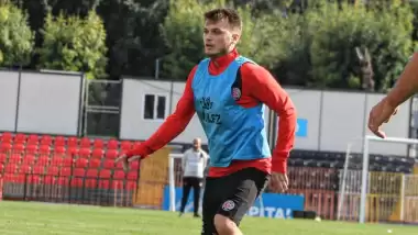 1 yıl sonra topa dokundu! Karagümrük açıkladı...