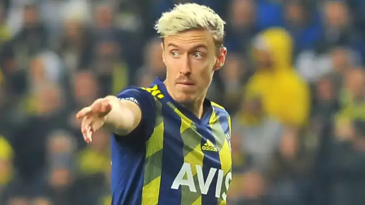 Eski Fenerbahçeli Max Kruse sosyal medya fenomenliğine soyundu