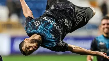 Adana Demirspor İstanbul'u Galatasaraylı eski isimlerle fethetti!