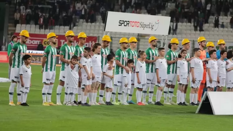 Konyaspor ve Gaziantep FK’lı Futbolcular Maça Baretle Çıktı