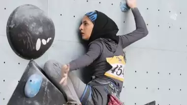 İran'ı çıldırtacak hareket! Rekabi, başörtüsüz yarışarak bir ilke imza attı