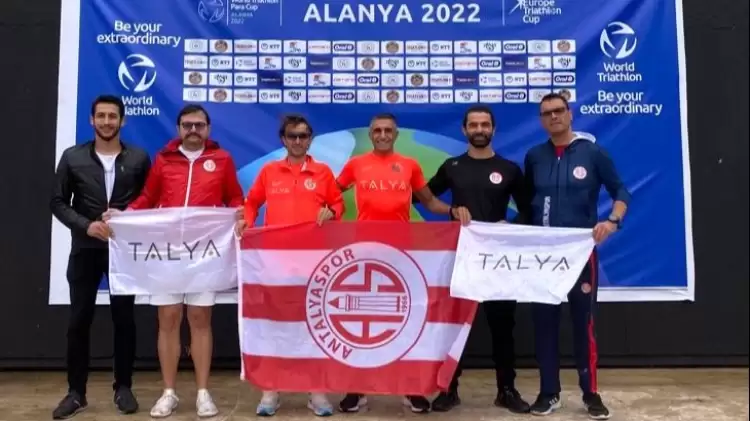 Antalyaspor Triatlon Takımı sezonu şampiyonlukla kapattı