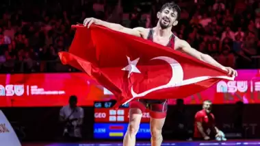 Kerem Kamal, Dünya Şampiyonu!