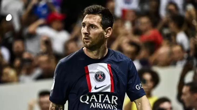 Lionel Messi, Ligue 1'de ayın oyuncusu seçildi