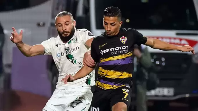 Recep Niyaz Eyüpspor'a can verdi!