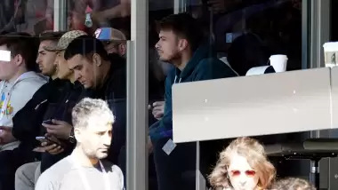 Adem Llajic, tribünde