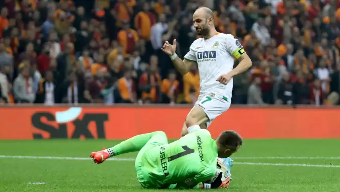 Efecan devre arasını anlattı: "Korkak oynuyorsunuz dedi"