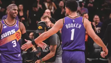 Suns, şampiyon Warriors'ı ezdi, geçti