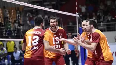 Efeler Ligi'ndeki derbide Galatasaray, Fenerbahçe'yi devirdi!