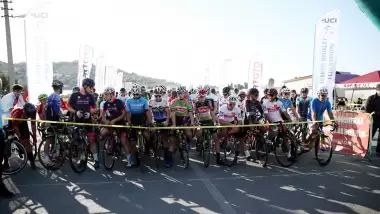 Türkiye Bisiklet Şampiyonası 8.Etap Alanya’da start aldı