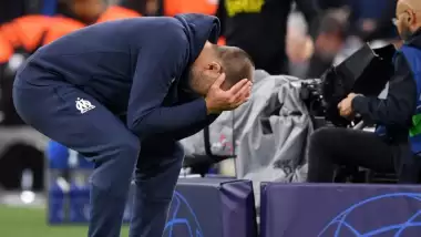 Tudor isyan etti: "Oyuncularım beni sesten dolayı duymadı"