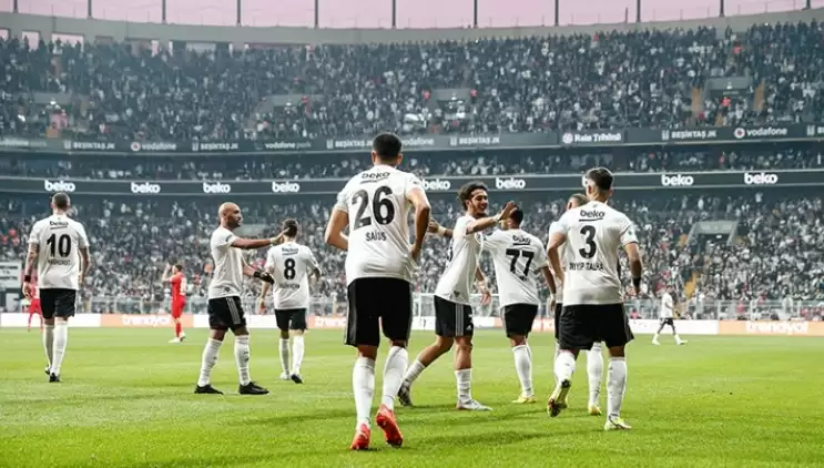 Beşiktaş'ta Galatasaray derbisi öncesi Wout Weghorst şoku yaşandı