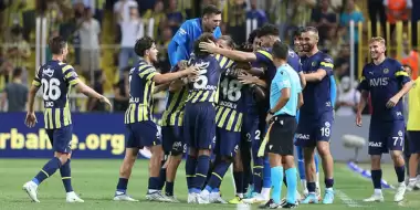 Fenerbahçe'ye iyi ve kötü haber! Sahalardan...