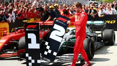 Sebastian Vettel'den Formula 1'e açık kapı!