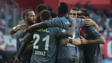 Antalya'da Diagne fırtınası! 