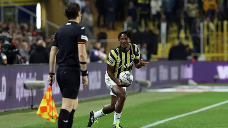 Fenerbahçe'de Michy Batshuayi, Sivasspor maçında kırmızı kart gördü