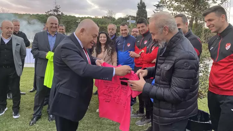 TFF Başkanı Mehmet Büyükekşi, Süper Lig Ve VAR Hakemleri Yemekte Bir Araya Geldi 