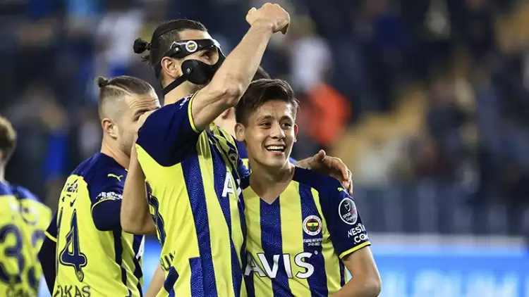 Fenerbahçeli Serdar Dursun, Schalke 04'e transfer oluyor