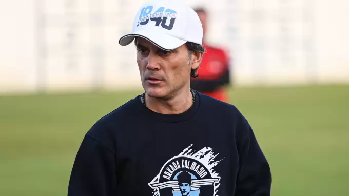 Vincenzo Montella: "Dyzuba'nın gidişi teknik bir karar"