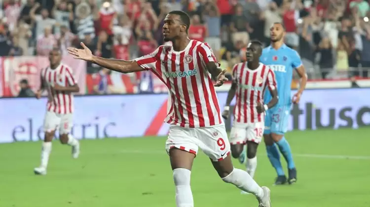 Antalyaspor'da Haji Wright, ABD'nin Dünya Kupası kadrosunda yer aldı