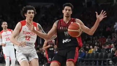 12 Dev Adam umutlarını son maça taşıdı