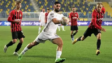 Gençlerbirliği'nin yeni hocası, takımının başında ilk antrenmanına çıktı