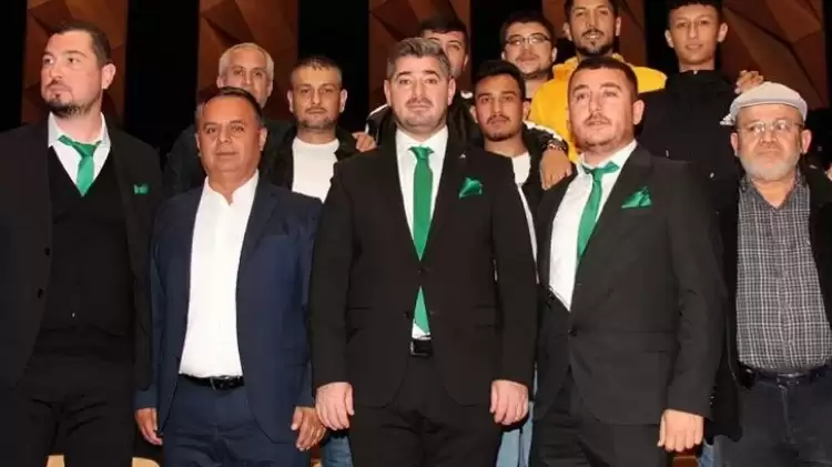 Şirketleşme kararı alan Denizlispor'da başkan Mehmet Uz konuştu