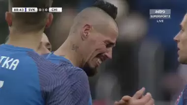 Hamsik gözyaşlarıyla veda etti!