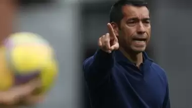 Rıdvan Yılmaz'ın hocası kovuldu! 