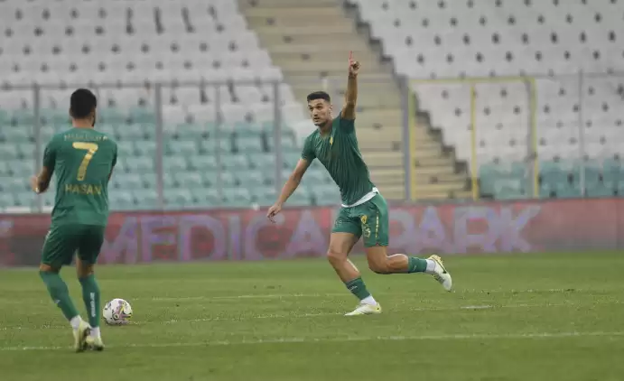 Bursaspor’un genç oyuncusu Ertuğrul Kurtuluş iki hafta sahalardan uzak kalacak