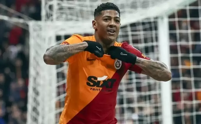 Van Aanholt'un Galatasaray'dan Ayrılmak İçin İstediği Para Belli Oldu