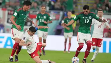 Lewandowski'yi Ochoa durdurdu