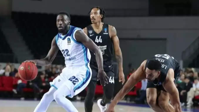 Türk Telekom 4.vitese taktı!