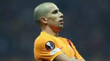 Feghouli İstanbul'a geri dönüyor! 