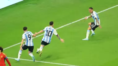 Messi Arjantin'in Dünya'sını kurtardı