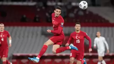 Galatasaray'ın Mert Müldür planı belli oldu!