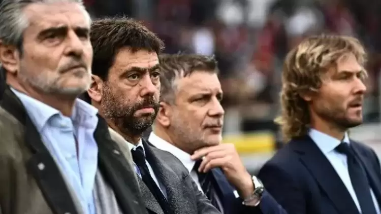 Juventus'ta Andrea Agnelli, Pavel Nedved ve yönetim kurulu istifa etti