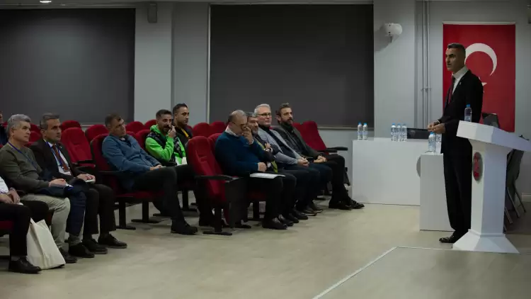 Hentbol Haberleri: THF İl Temsilcileri Toplantısı'nın ilk bölümü Ankara'da yapıldı