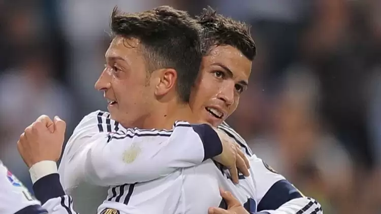 Mesut Özil'den Cristiano Ronaldo için çağrı! 