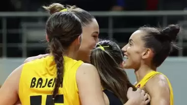 Galatasaray şampiyonu salladı, yıkamadı