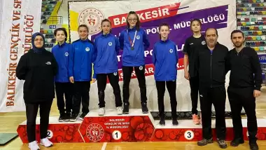 Sakarya BB masa tenisi sporcuları Türkiye Şampiyonası'nda!