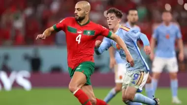 Sofyan Amrabat devleri peşinden koşturuyor