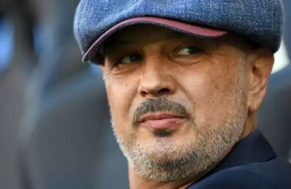 Ünlü futbol adamı hayatını kaybetti 