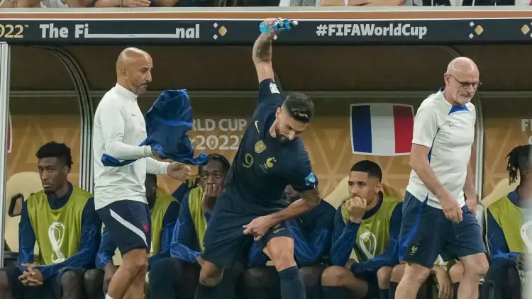 2022 Dünya Kupası finalinde Lionel Messi'li Arjantin ile Kylian Mbappe'li Fransa karşılaş